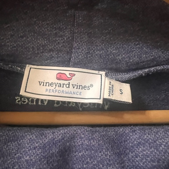 Vineyard Vines drawstring funnel / cowl neck neck sweatshirt size small- perfect - Picture 2 of 10